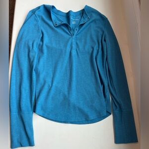 American Eagle Long Sleeve